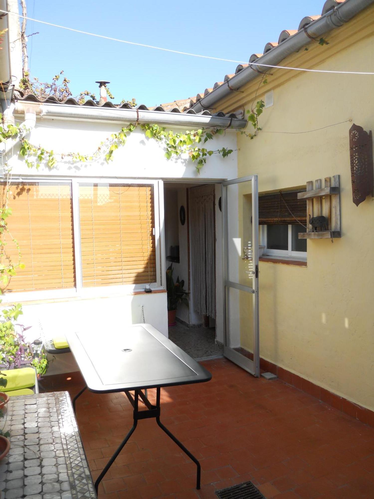 Naturalia: La Casita Con Patio Caces Eksteriør billede